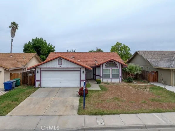 820 Olivewood Dr, Los Banos, CA 93635