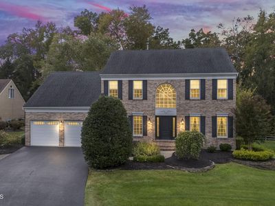 60 Vardon Way, Farmingdale, NJ, 07727