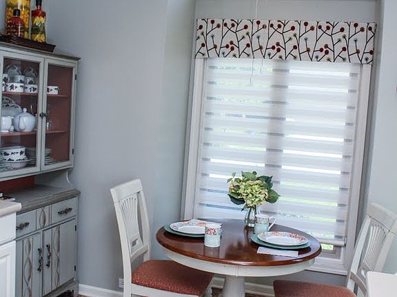 Breakfast nook 
