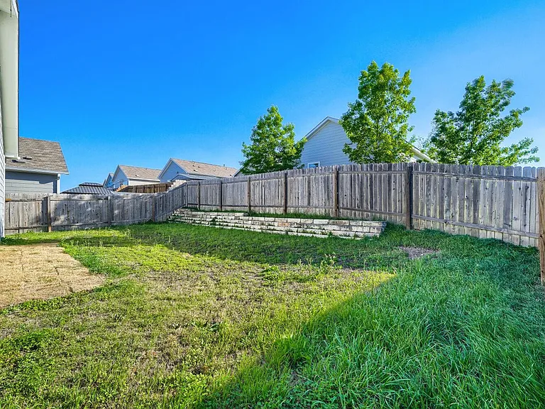 7001 Tonka Ln — Photo 27