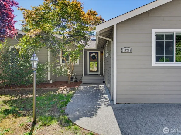 19203 108th Street E, Bonney Lake, WA 98391