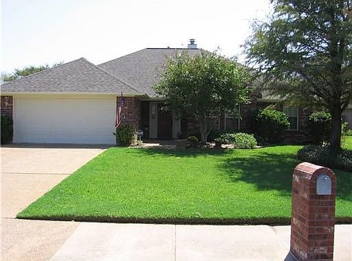1st image of 716 Aster Dr