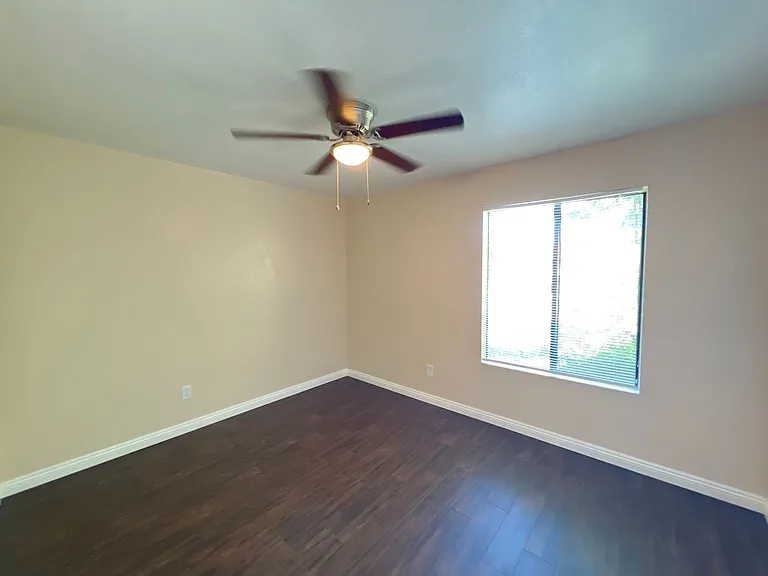 6811 Klamath Way — Photo 41