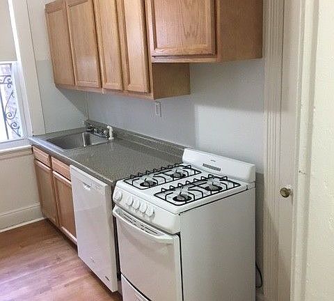 2nd image of 1626 Commonwealth Ave #12AA