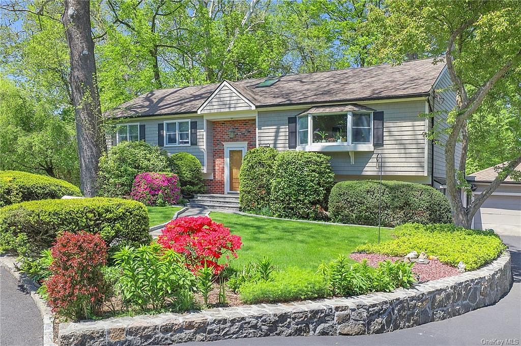 20 Edgemont Circle, Scarsdale, NY 10583 Zillow