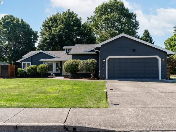 5624 NE Farmcrest St, Hillsboro, OR 97124