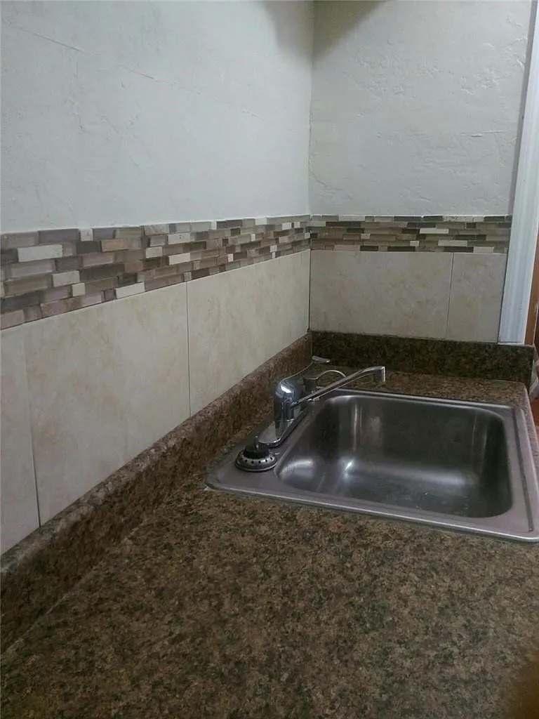 1 bed, 1.0 bath, 400 sqft, $1,500 — Photo 3