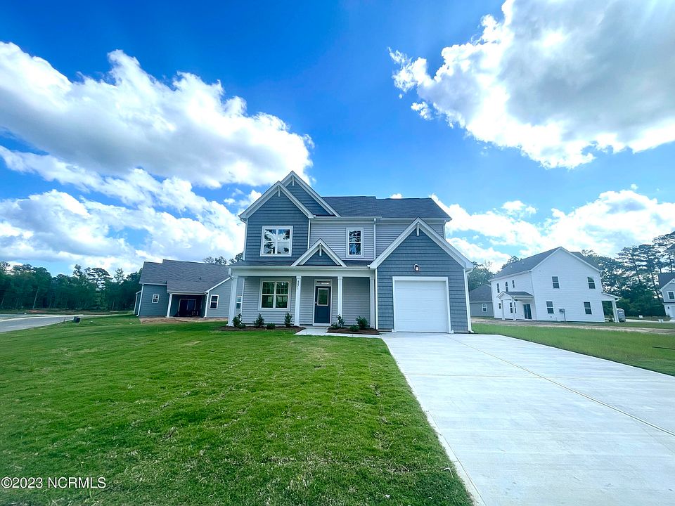 1st image of 8871 NE Colbert Place Drive