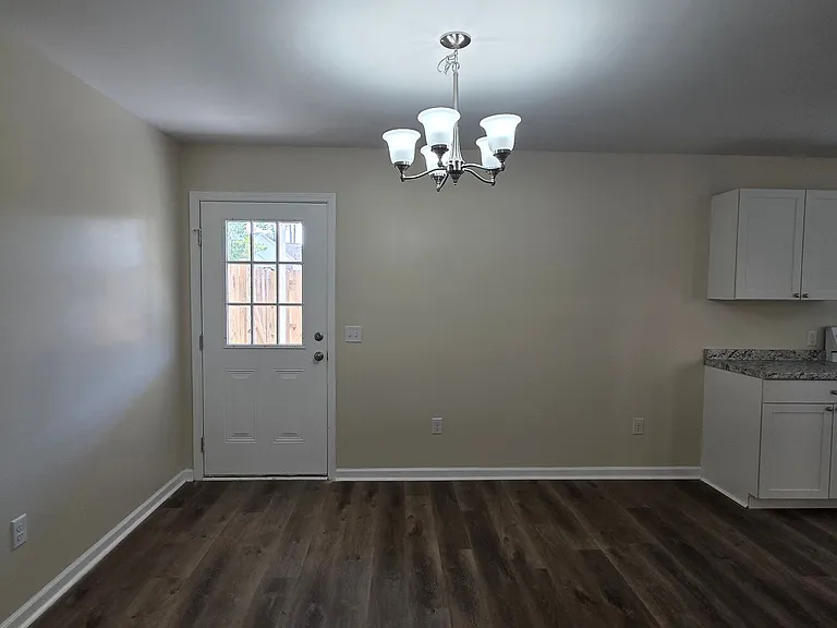 113 Park Pl — Photo 7