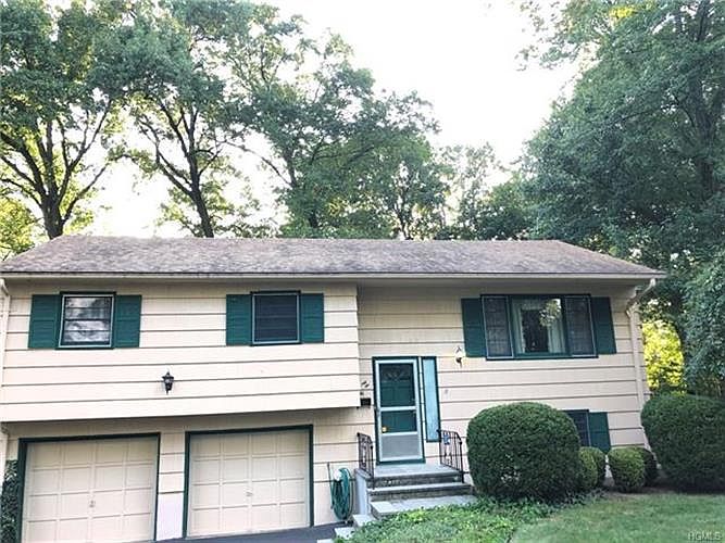 1st image of 41 Freedman Ave