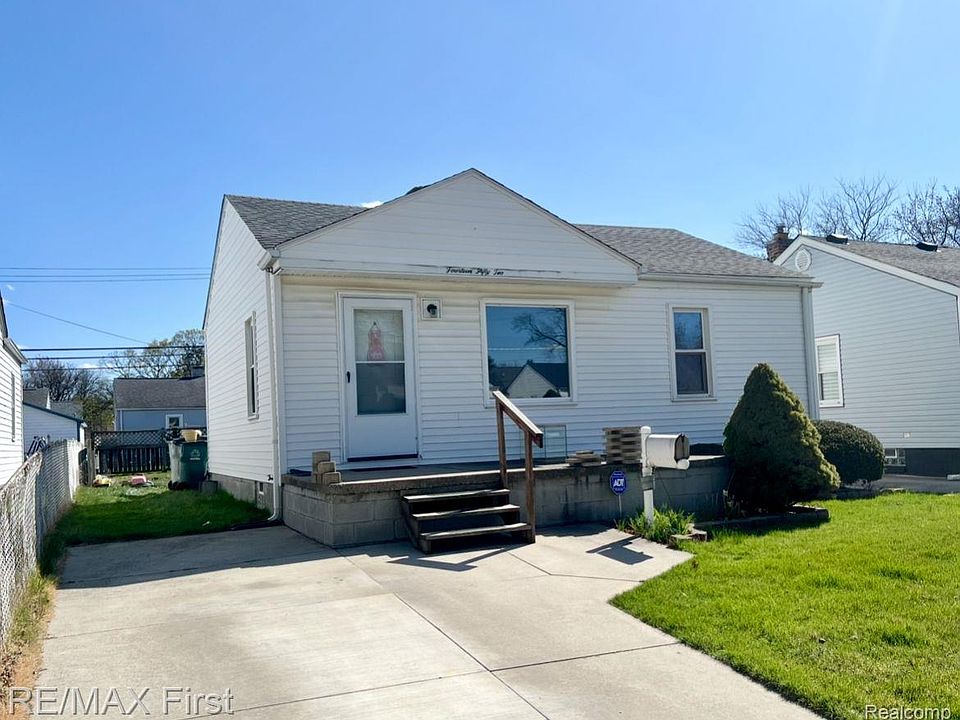 1st image of 1452 E Madge Ave