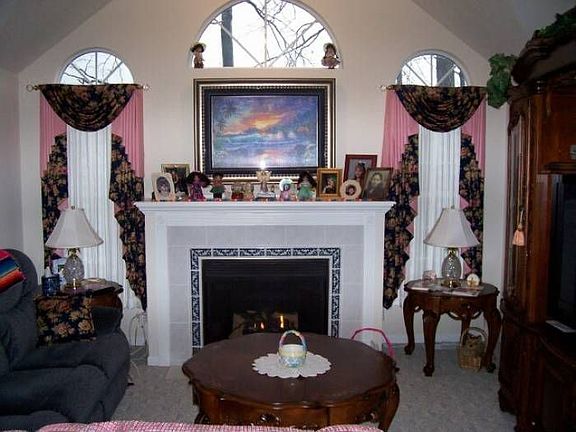 2nd image of 18412 N Winding Oak Dr