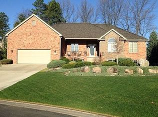 16430 Dusklight Dr, Fenton, MI 48430