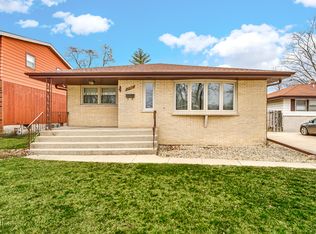 17142 Grant St, Lansing, IL