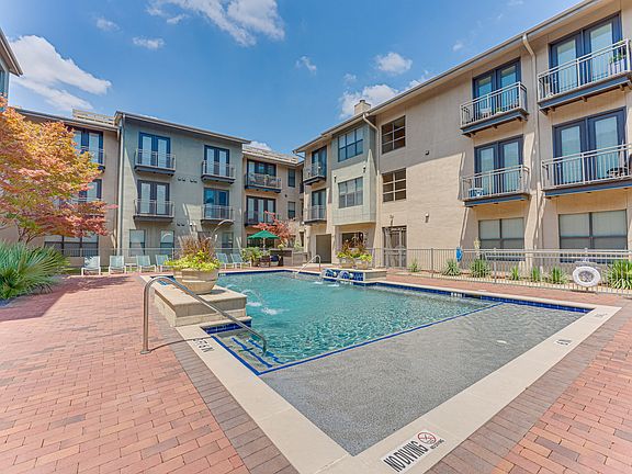 2nd image of 1811 Greenville Ave #2171