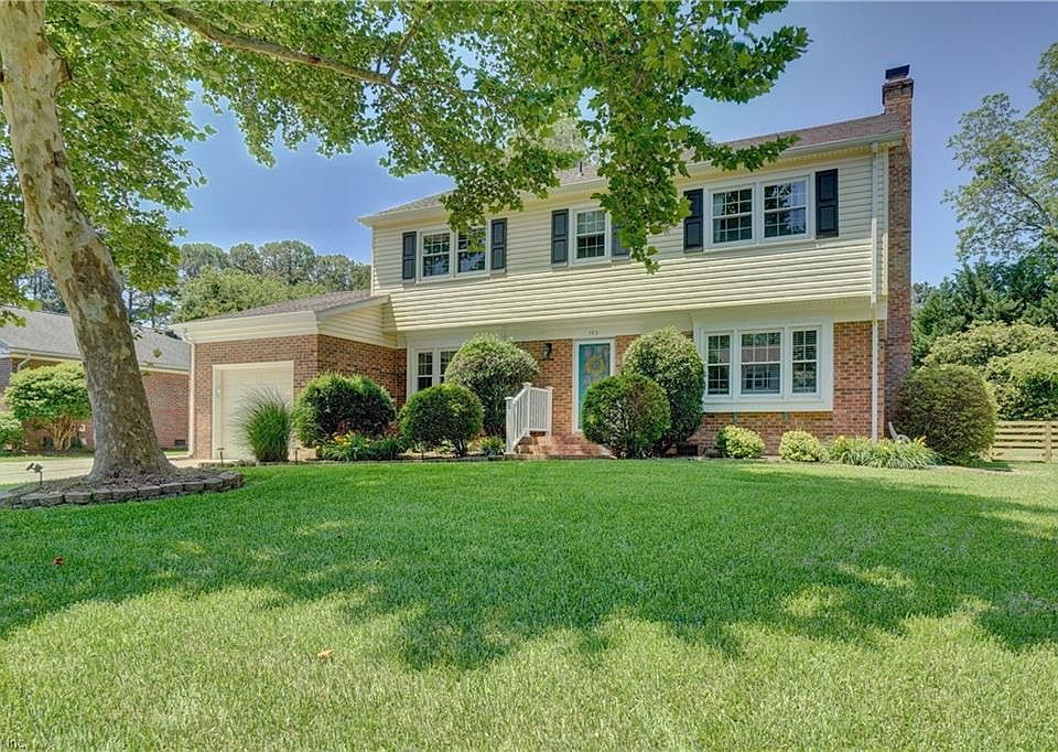 1st image of 745 Queen Elizabeth Dr