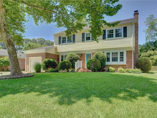 745 Queen Elizabeth Dr, Virginia Beach, VA 23452