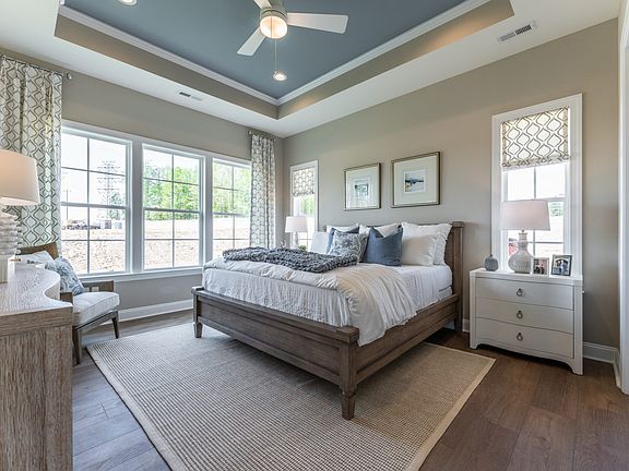 23 HHHunt Homes Retreat Primary Bedroom
