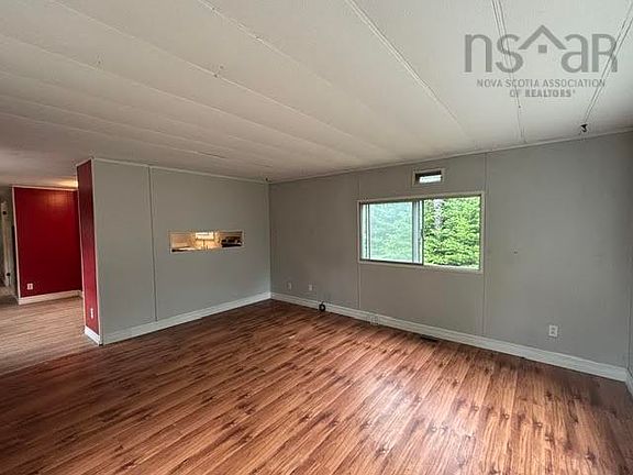 5th image of 53 Moore Rd