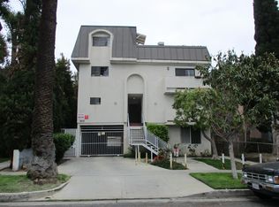 3670 Midvale Ave, Los Angeles, CA 90034