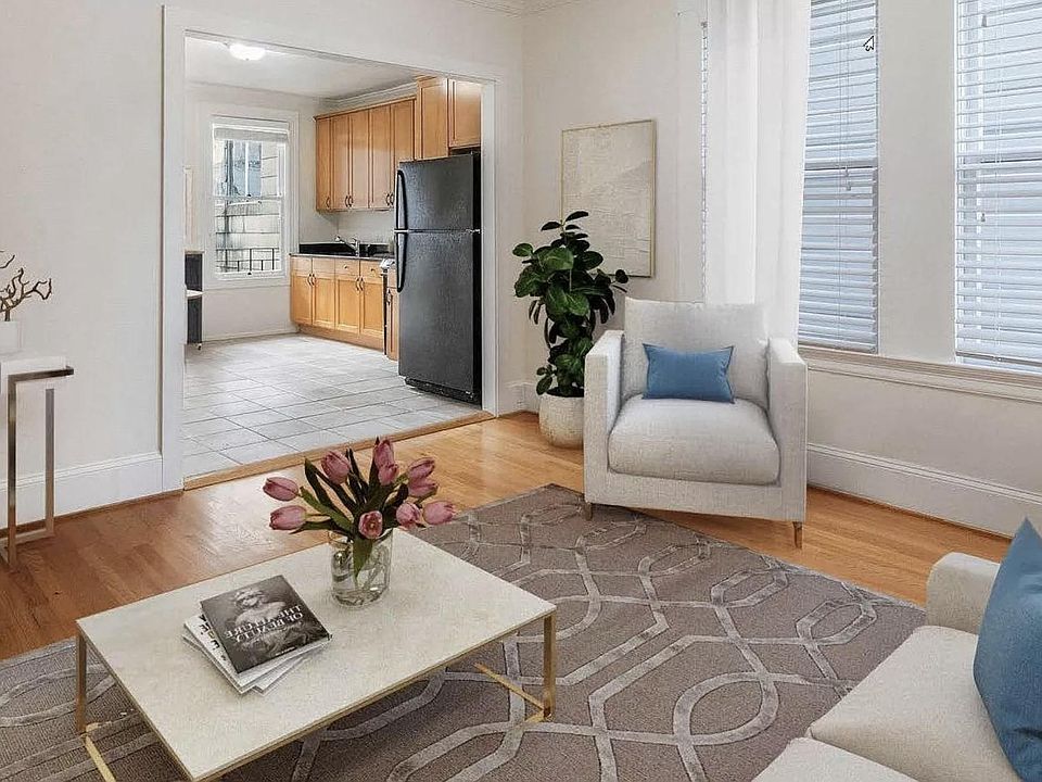 1st image of 567 Lombard St