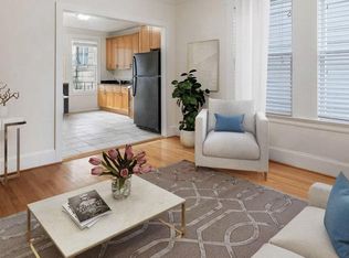 567 Lombard St, San Francisco, CA 94133