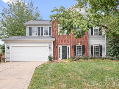 9407 Willow Tree Ln, Charlotte, NC, 28277