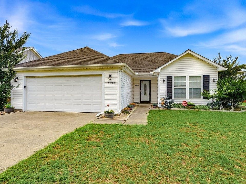 1st image of 2902 Silver Leaf Circle