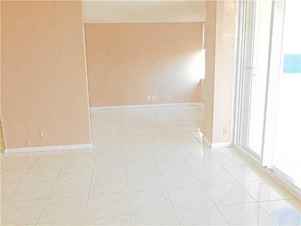 111 Briny Avenue #1214, photo 7