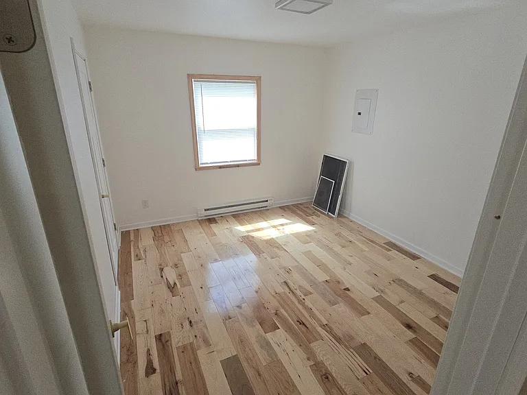 173 Lancaster St — Photo 16