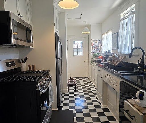 4th image of 2356 W Avenue 31