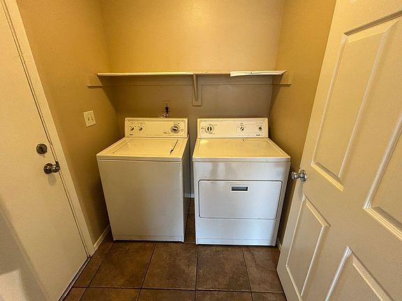 5th image of 6934 W Brown St