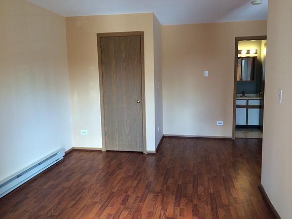 4th image of 1354 Cunat Ct APT 2D