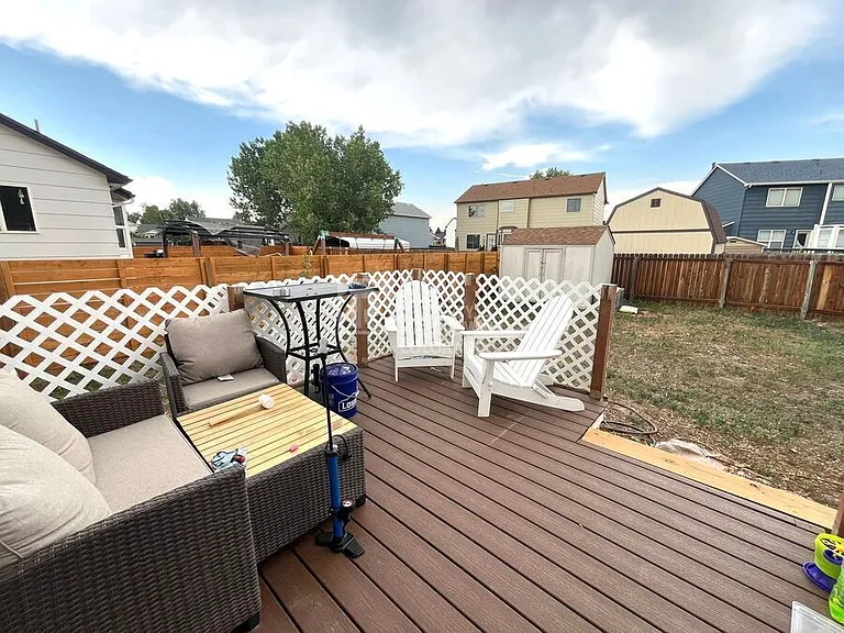 1067 Clogger Ln — Photo 25