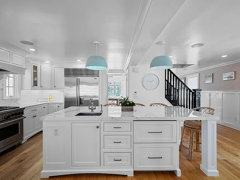 275 Lalley Blvd — Photo 4