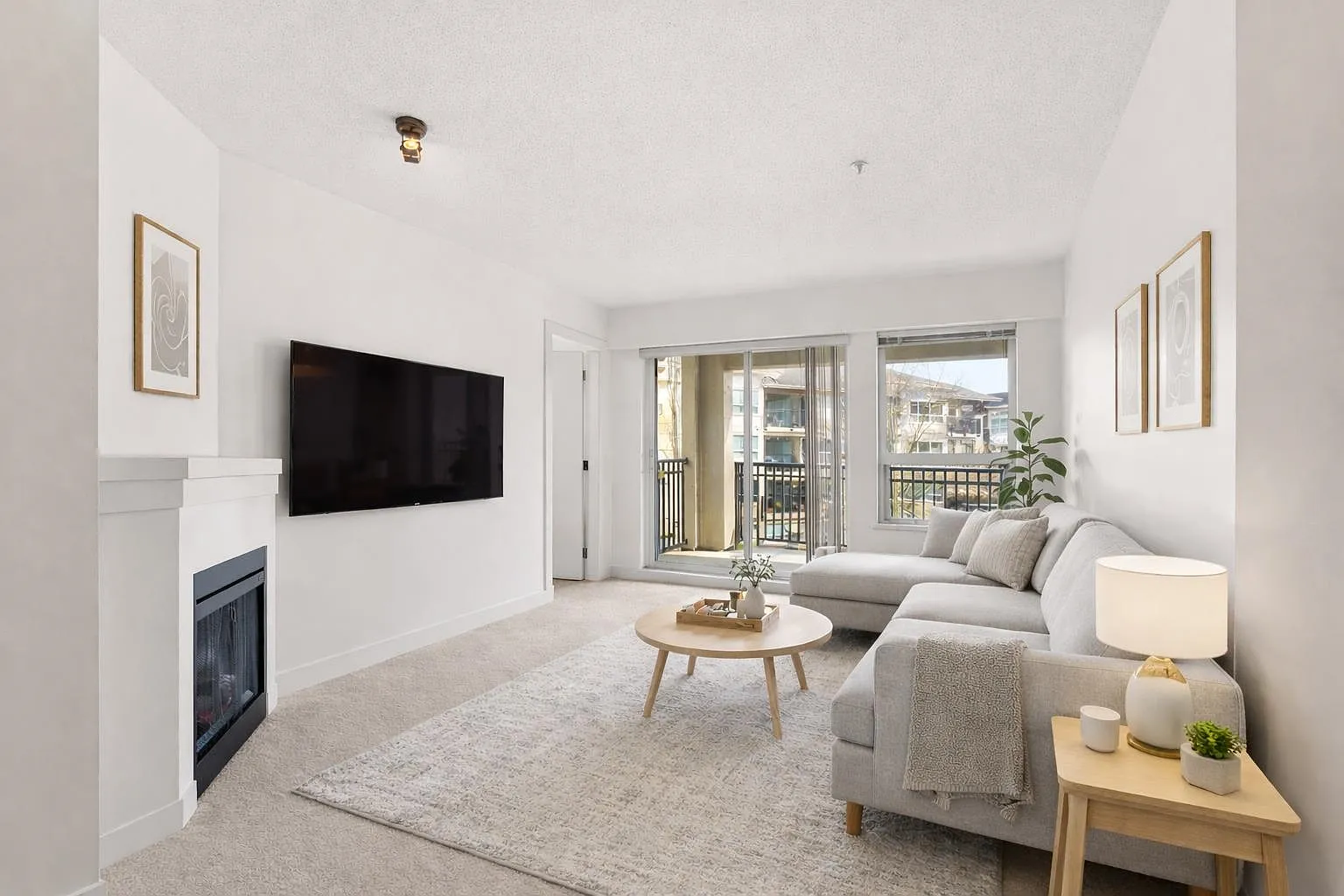 6828 Eckersley Rd #307 photo 1