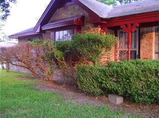 7638 Boggess Rd, Houston, TX 77016