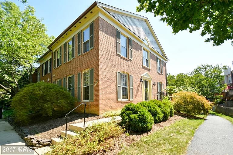 1st image of 6135 Wellington Commons Dr