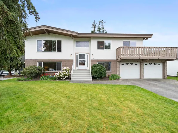 5251 Chamberlayne Ave, Delta, BC V4K 2J7