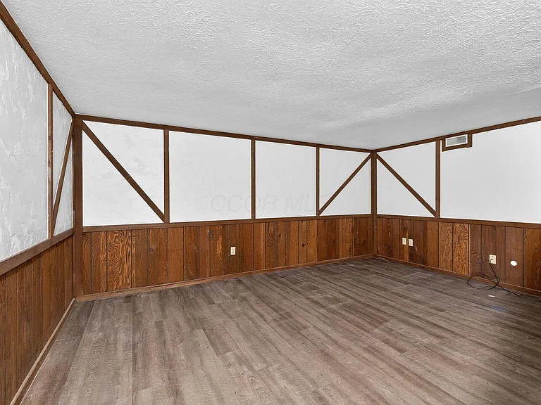 6477 Brookedge Ct — Photo 31