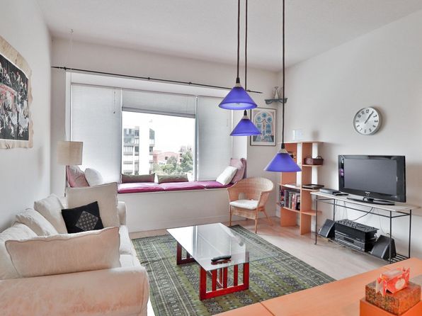220 Lombard St APT 521