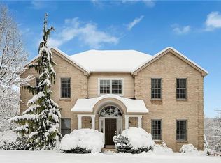 313 Bunker Hill Dr, Mcmurray, PA