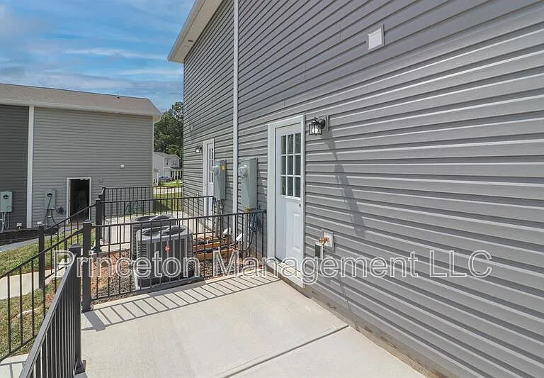 3971 Newhall Dr NW — Photo 35