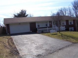 1524 Tina Ct, Mount Sterling, KY 40353