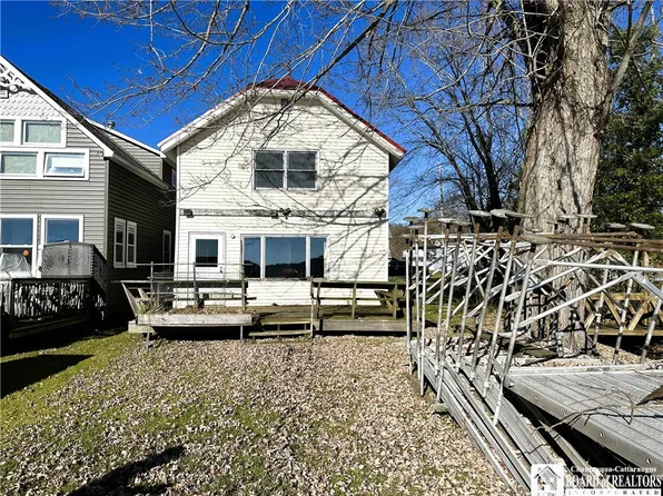 3575 Lake St, Jamestown, NY 14701