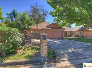 721 Woodrow Cir, New Braunfels, TX 78130