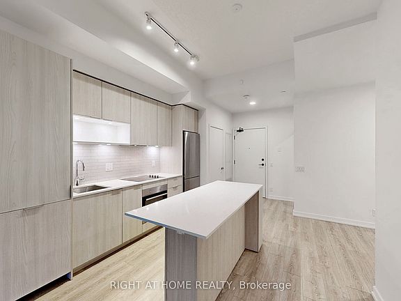 5th image of 20 Tubman Ave #707