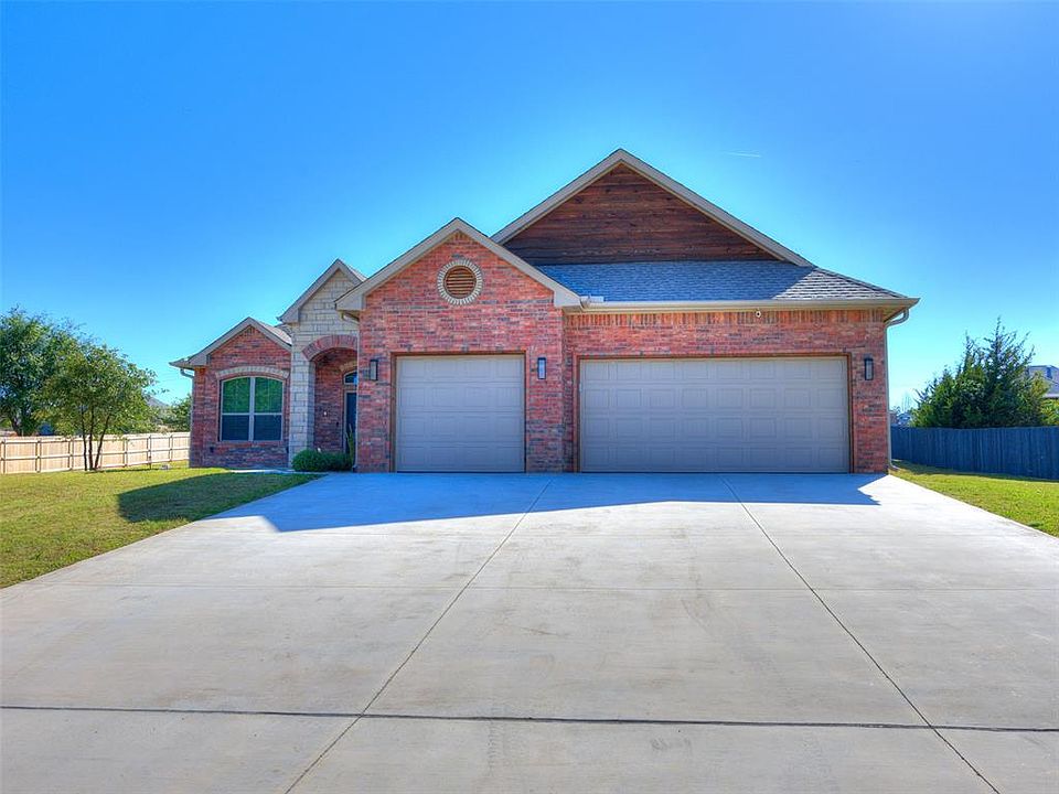 1st image of 11341 White Tail Ct