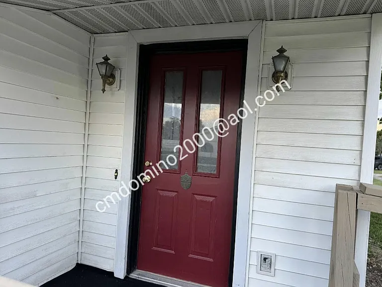 3417 S Center St — Photo 14