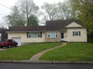 14 Fairfield Rd, East Brunswick, NJ 08816